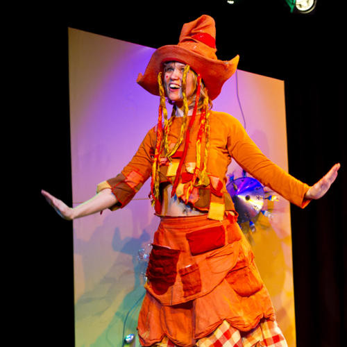 Theater Asou_Hexe Nudelzopf (c) Eva Buchinger_WEB